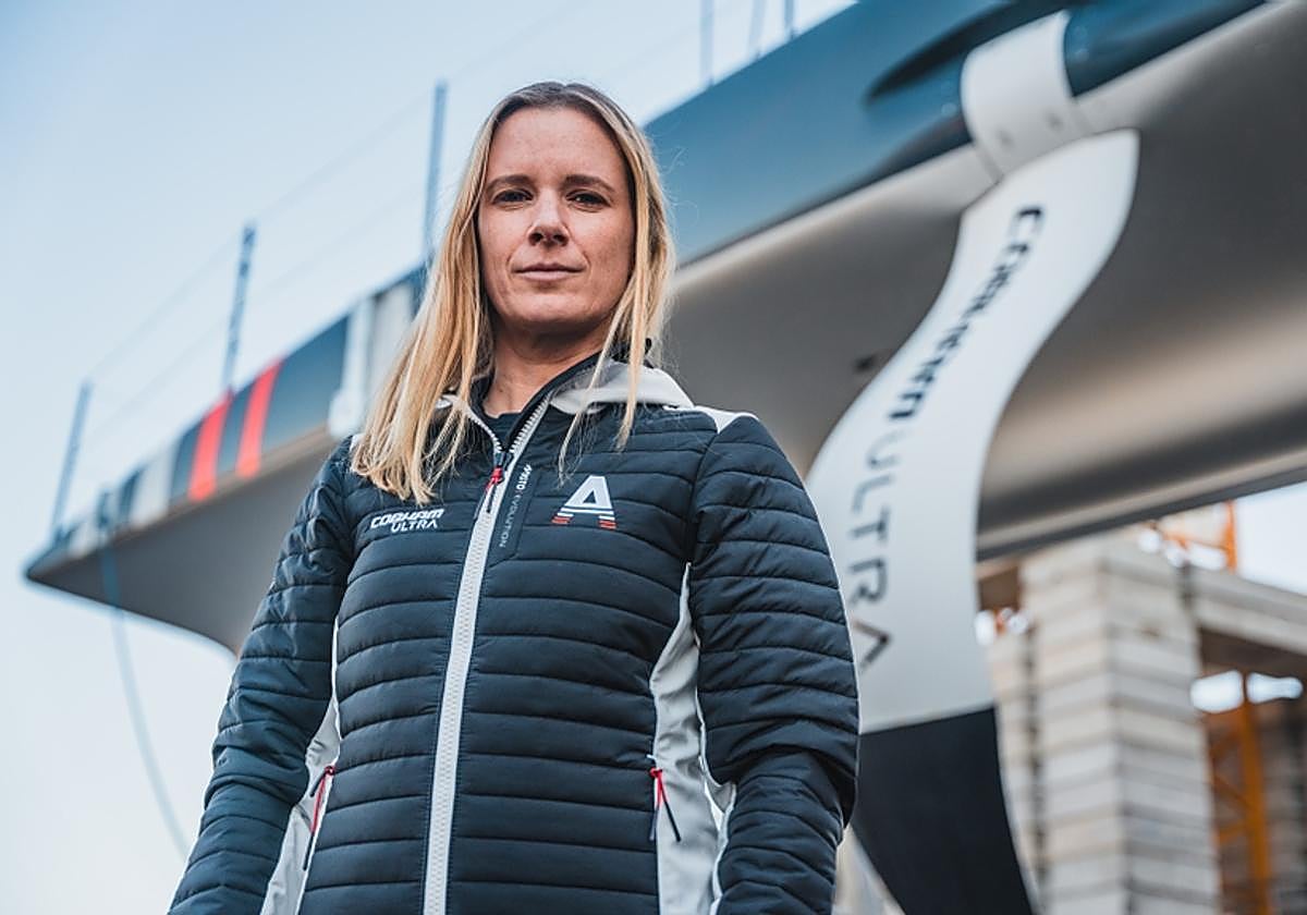 Los jóvenes y las chicas de INEOS, American Magic y Artemis fijan sus bases de entrenamiento en Badalona