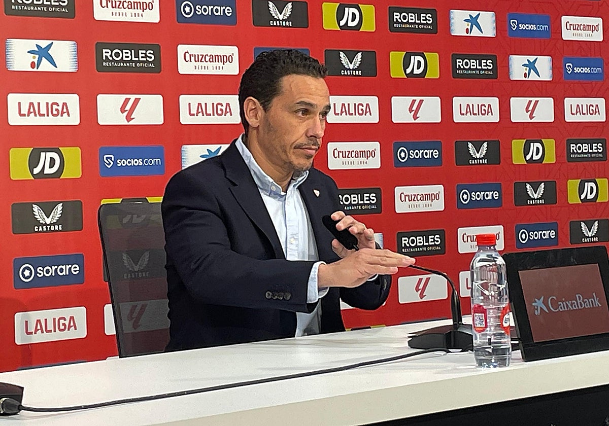 José María del Nido Carrasco durante la rueda de prensa de este sábado en la ciudad deportiva del Sevilla