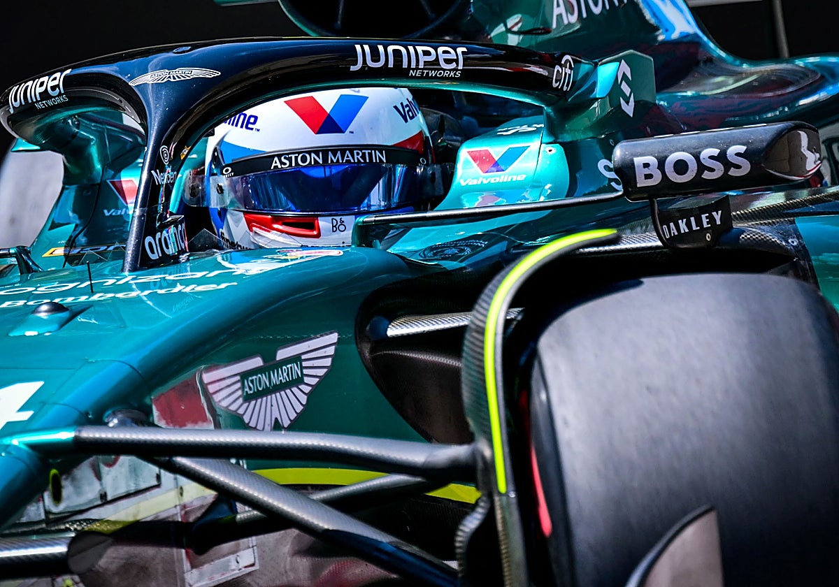 Alonso, en el Aston Martin en Mónaco