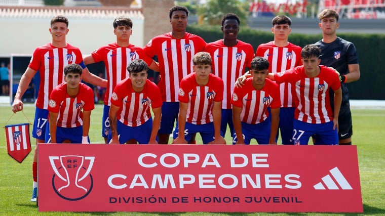 Once inicial del Atlético de Madrid en la final de la Copa de Campeones ante el Betis