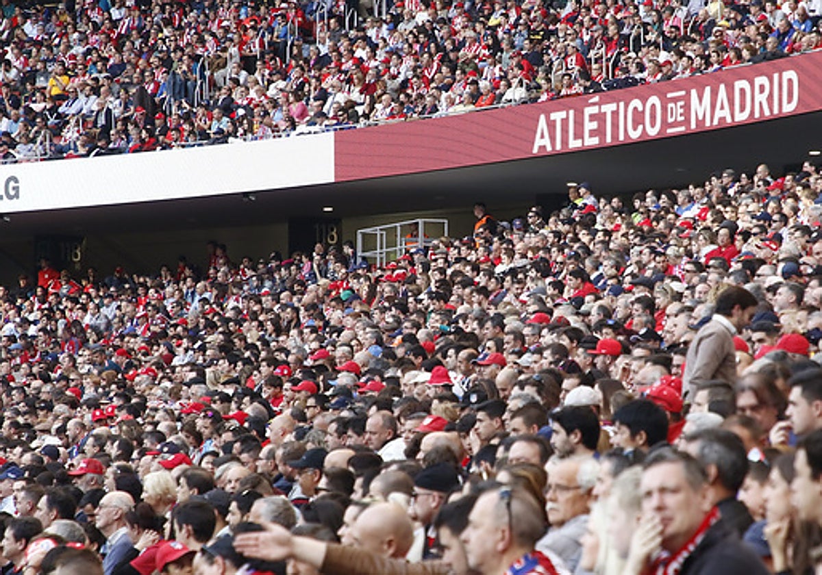 Afición del Atlético en el estadio Metropolitano