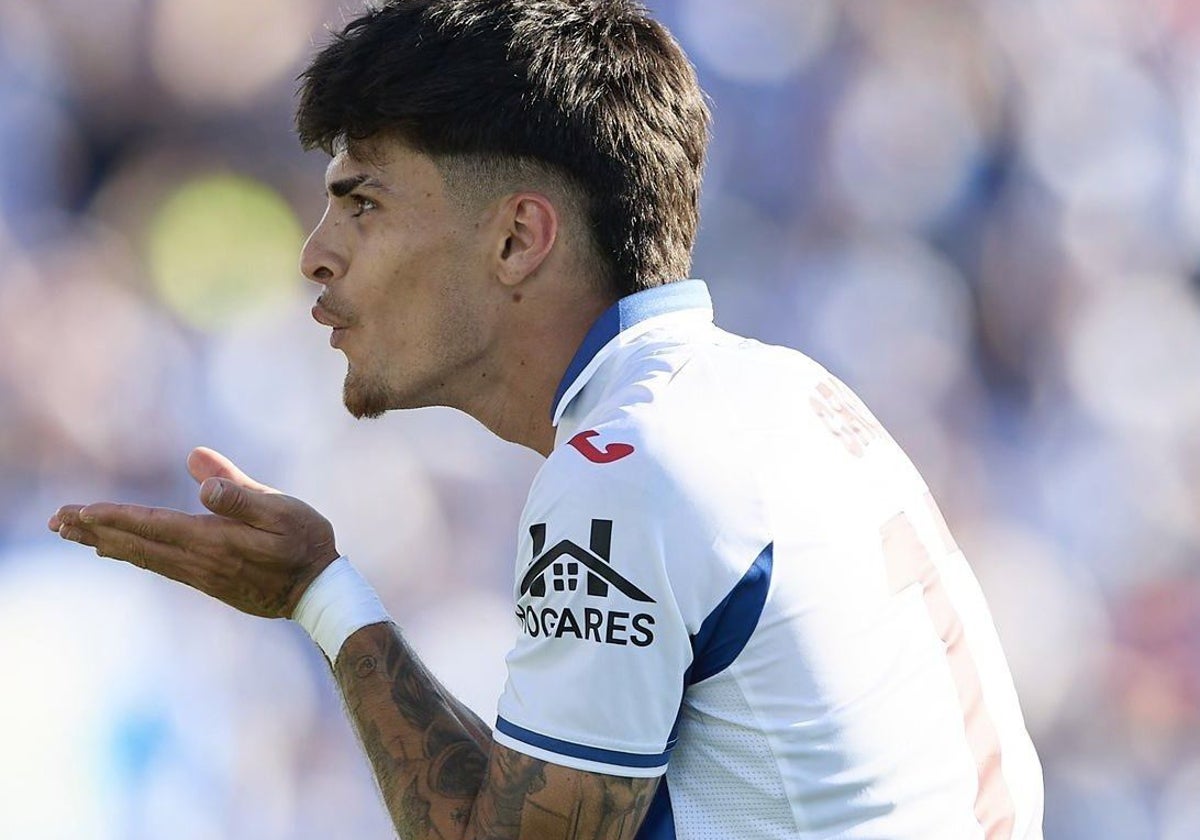 Juan Cruz celebra su gol en el partido del ascenso del Leganés