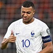 El Real Madrid hace oficial el fichaje de Mbappé por cinco temporadas