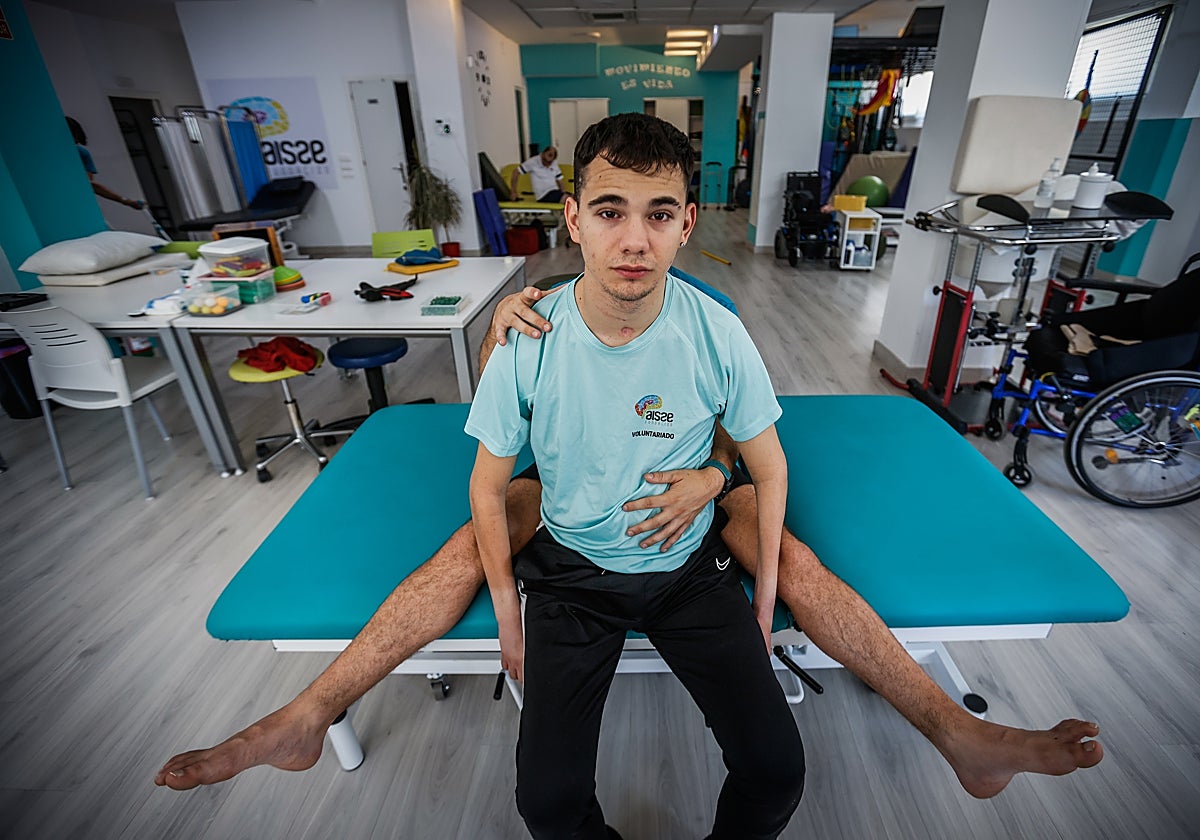 Adrián Márquez, durante una sesión de rehabilitación