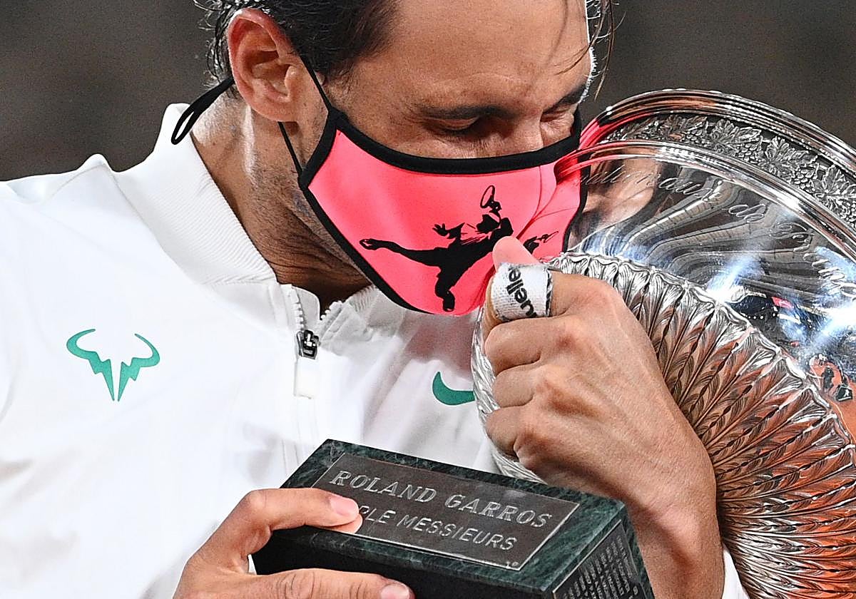 Este es el motivo por el que Rafa Nadal es el único tenista del mundo que tiene en propiedad el trofeo de Roland Garros