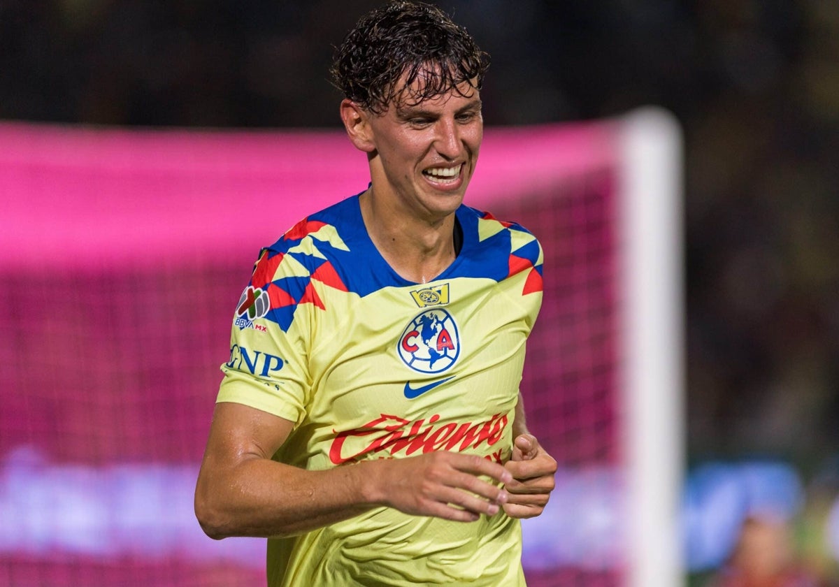 Igor Lichnovsky, en un partido con el Club América