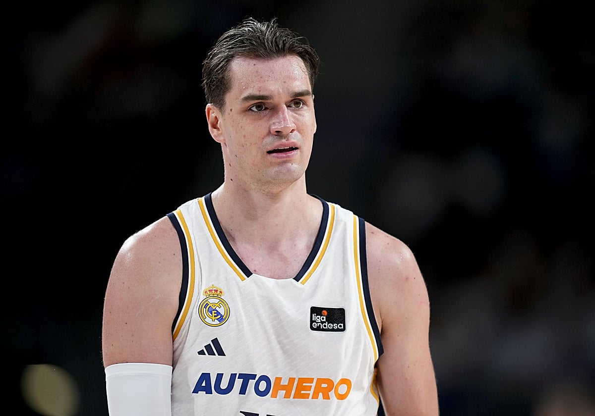 Hezonja abandona el Madrid tras dos temporadas y cinco títulos