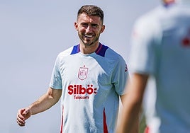 De la Fuente reafirma su apuesta por Laporte y le da la titularidad