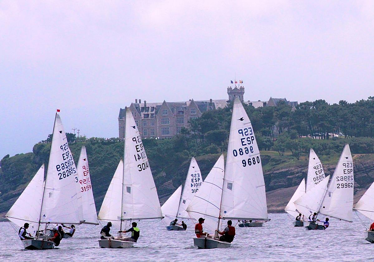 Récord de inscritos en la Semana Internacional de Vela con el Campeonato de España de Snipe