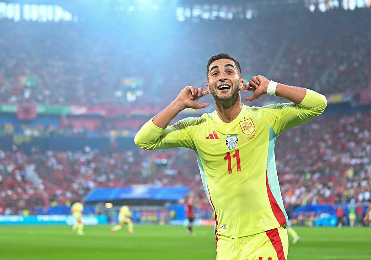 Ferran, tras marcar a Albania