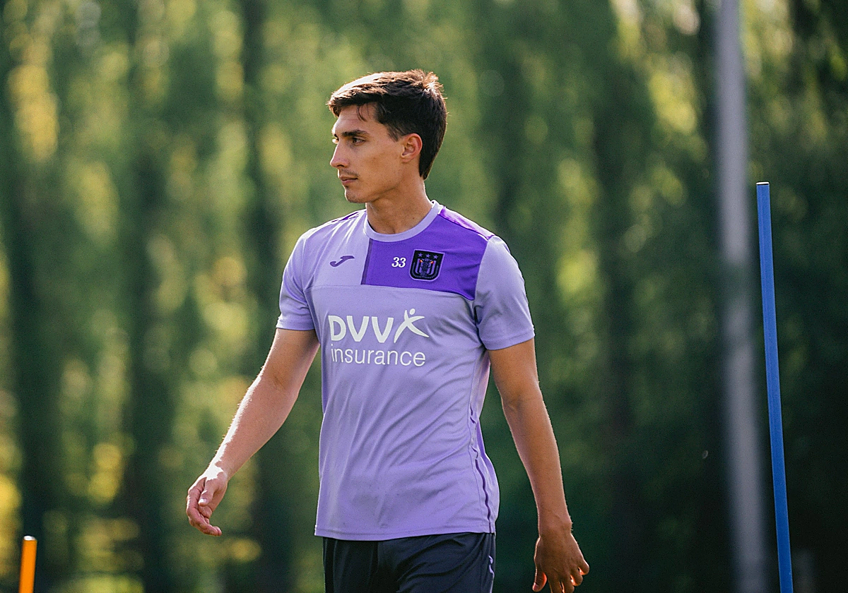 Federico Gattoni en un entrenamiento con el Anderlecht