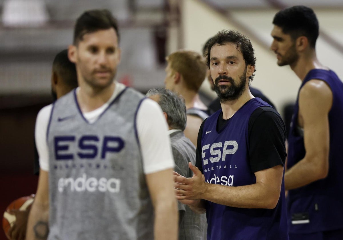 Rudy Fernández y Sergio Llull, durante el entrenamiento de ayer