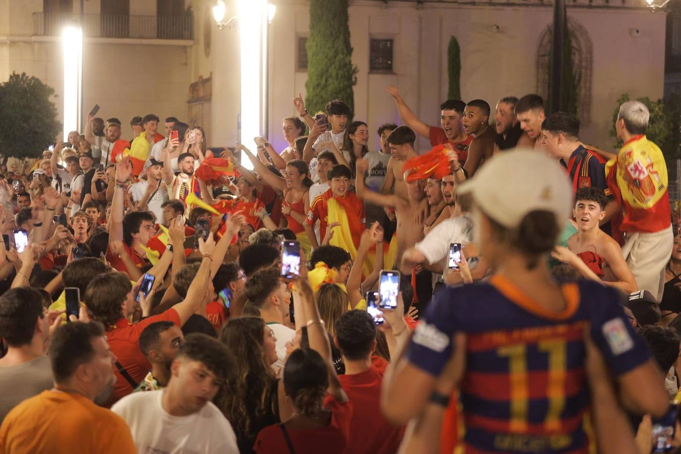 Puerta Jerez ha sido el punto de encuentro para celebrar la victoria de la selección española