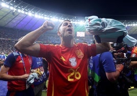 Ayoze sale campeón de la Eurocopa con España en una final épica ante Inglaterra (2-1)