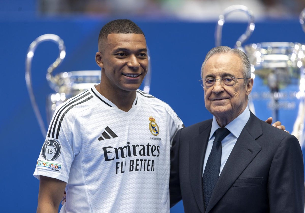 Mbappé y Florentino Pérez en la presentación del francés