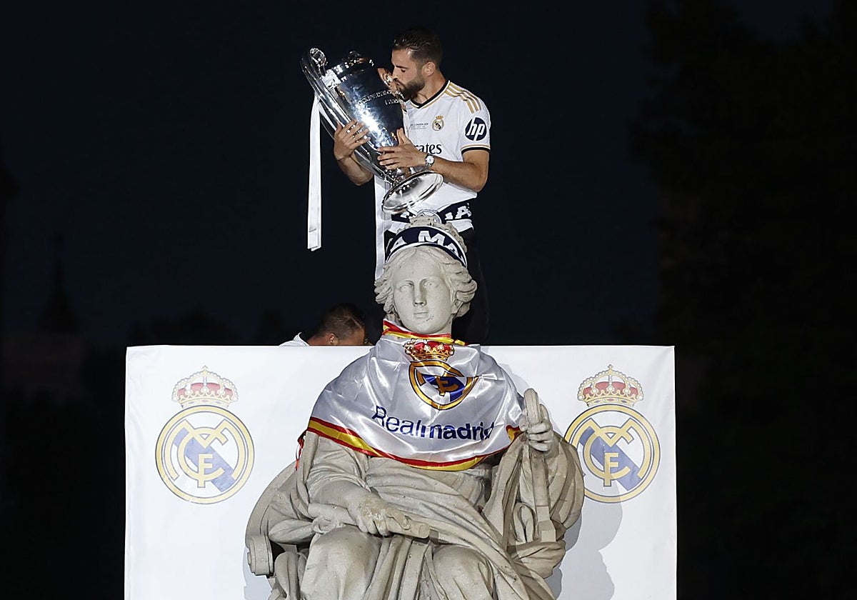 Nacho celebra en Cibeles la conquista de su sexta Champions League