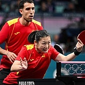 Tenis de mesa María Xiao y Álvaro Robles pierden, pero ponen en pie a un pabellón entero