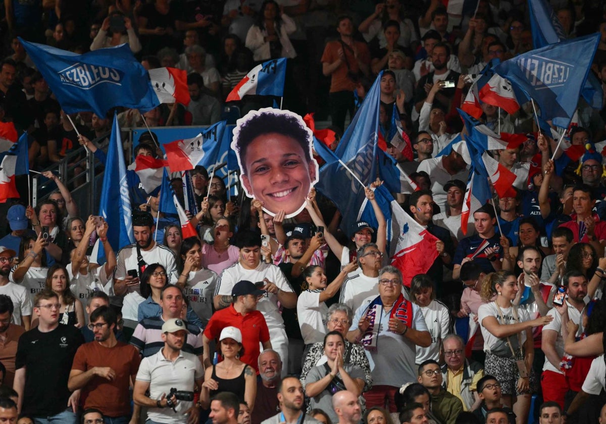 Aficionados franceses, en la sede del judo