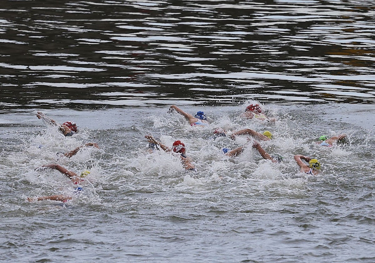 La prueba de Triatlón al fin pudo disputarse en el Sena este miércoles
