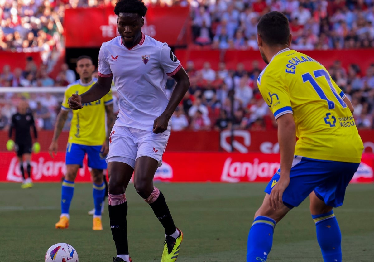 Agoumé, durante el Sevilla - Cádiz de la pasada temporada