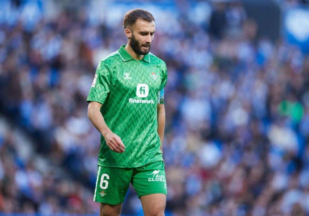 Pezzella, en un partido de la pasada temporada