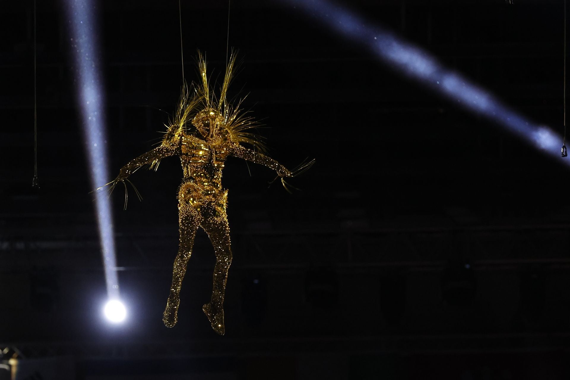Fotografía de un espectáculo durante la ceremonia de clausura de los Juegos Olímpicos de París 2024