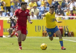 Dónde ver Las Palmas - Sevilla: canal de TV y streaming online del partido de LaLiga EA Sports 2024-2025