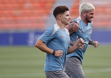 Julián Álvarez, el cuarto campeón del mundo argentino para Simeone