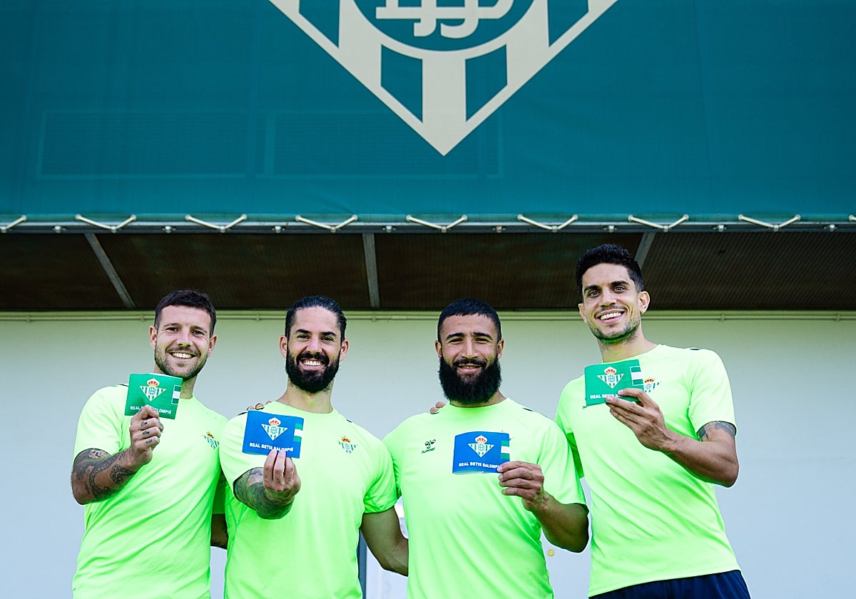 Aitor Ruibal, Isco Alarcón, Nabil Fekir y Marc Bartra, capitanes del Real Betis