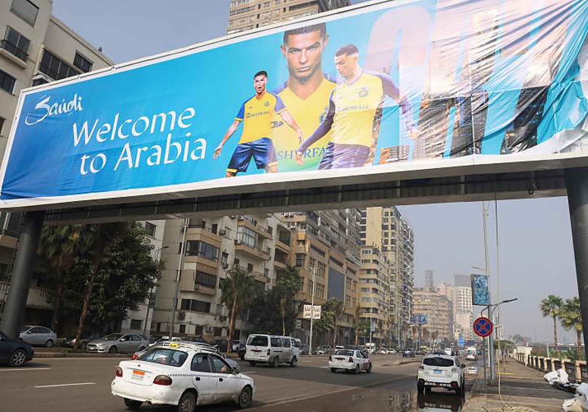 Anuncio de la Liga Saudí en El Cairo (Egipto)