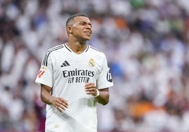 Mbappé sufre un 'hackeo' en sus redes sociales y aparecen mensajes antisemitas e insultos a Messi