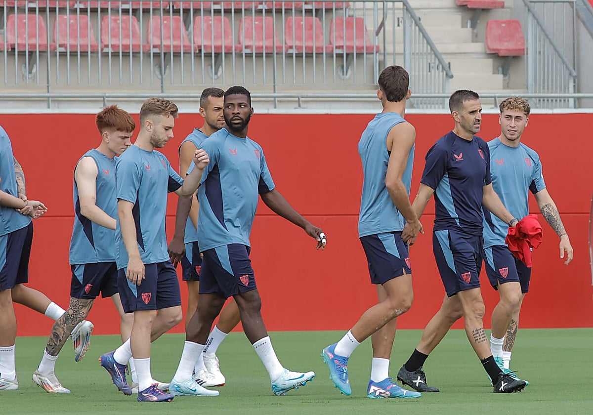 Jugadores del Sevilla FC en el entrenamiento