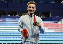 Iñigo Llopis, el campeón de natación que se forjó bajo las porterías del Real Madrid