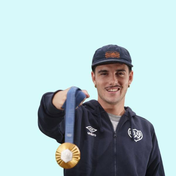 Sergio Camello: «No me verás comprándome una camiseta de 600 euros, cuando mi madre gana 700 al mes»