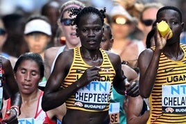 Una pelea horas antes y sus hijas como testigos: la historia detrás del asesinato de la atleta Rebecca Cheptegei, quemada viva por su novio