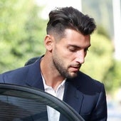 Rafa Mir pide disculpas al Valencia tras su detención por agresión sexual