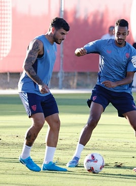 Imagen - Sow, en un ejercicio en el arranque del entrenamiento