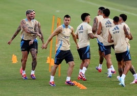 El Betis espera a Lo Celso y Cardoso para el entrenamiento de este jueves