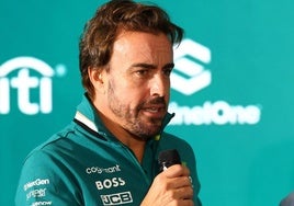 Fernando Alonso cuenta cómo se convirtió en piloto de Fórmula 1: «Yo no lo elegí... disfrutaba más jugando al fútbol»