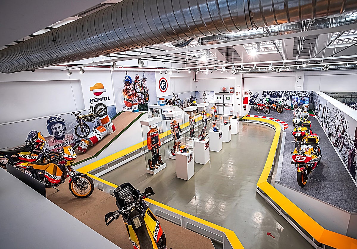 Repsol presume de colores en el Museo de la Moto &#039;Made in Spain&#039;