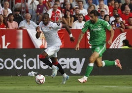 La fuerza del Sevilla asfixia al Betis (1-0)