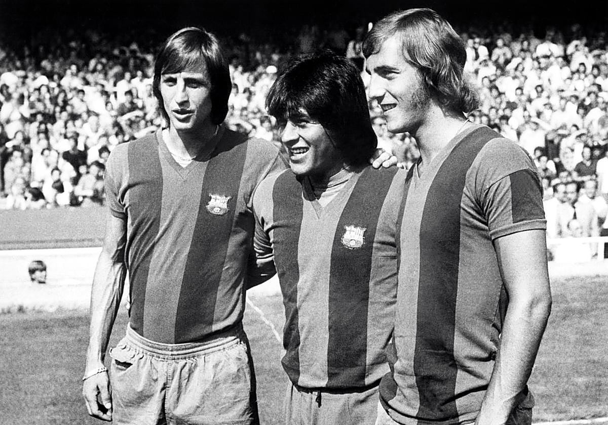 Joah Cruyff, Hugo Sotil y Joahn Neeskens