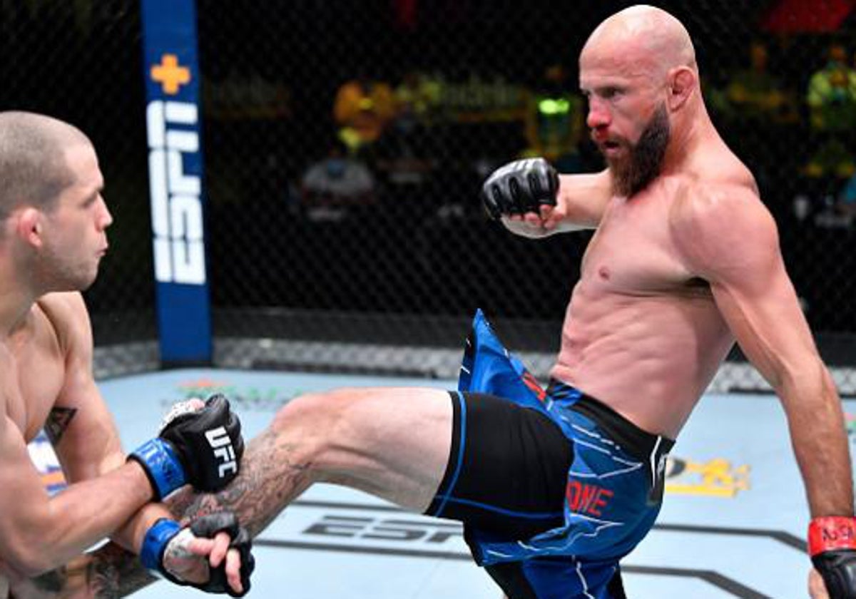 Donald Cerrone, en plena batalla