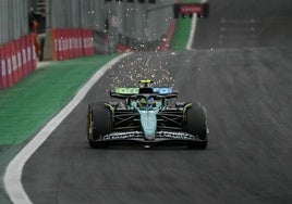 El Aston Martin de Fernando Alonso, de mal en peor