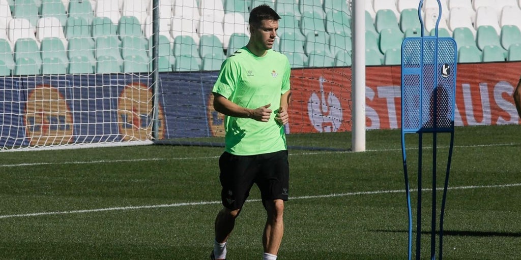 «El mundo entero sabe que no es para jugar dos partidos»