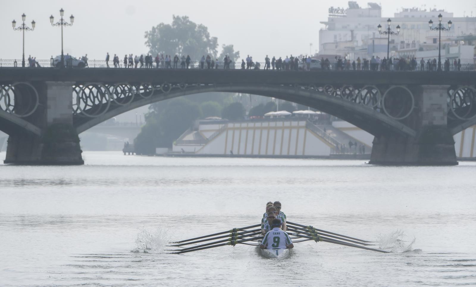 Regata Sevilla-Betis 2024