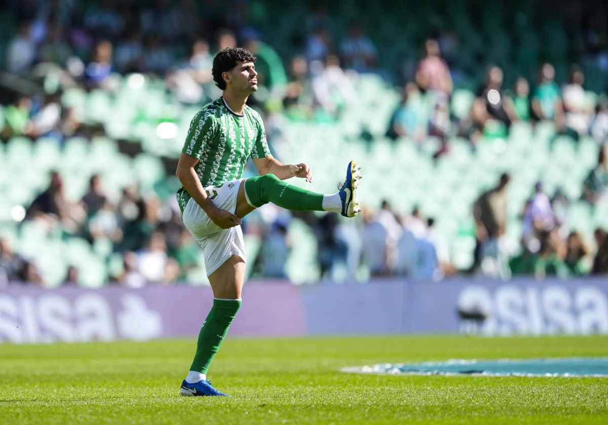 Johnny, en los prolegómenos del Betis-Celta en el estadio Benito Villamarín