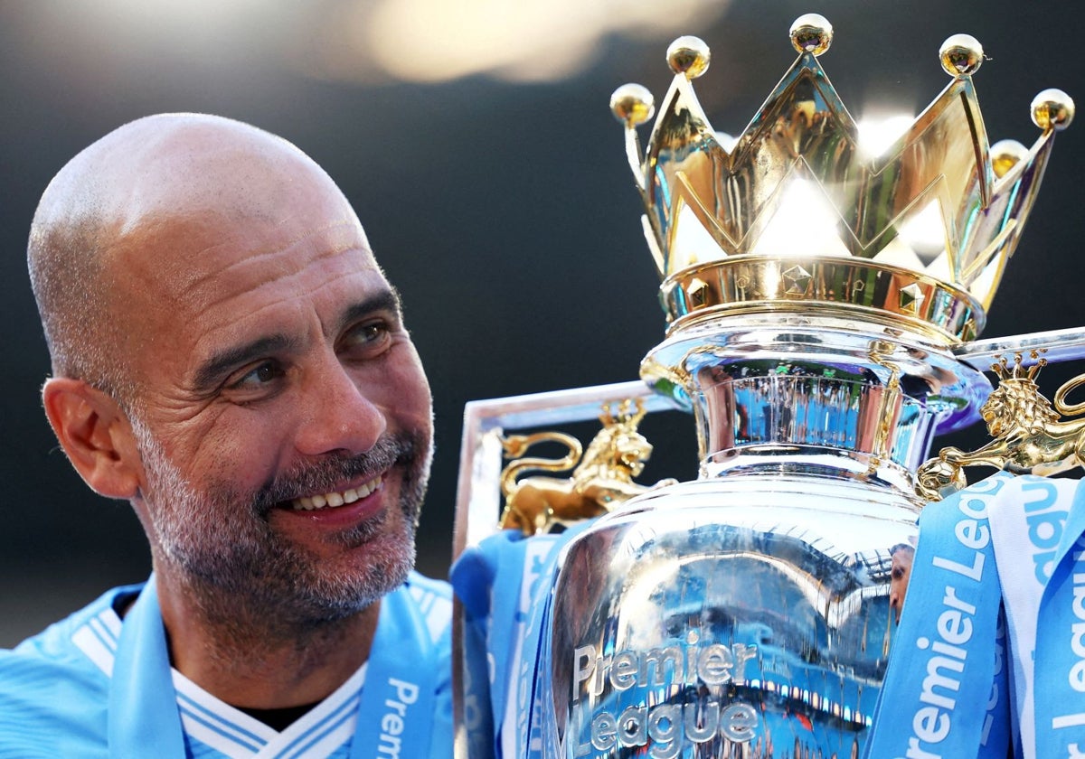 Pep Guardiola, un coleccionista de trofeos en Inglaterra