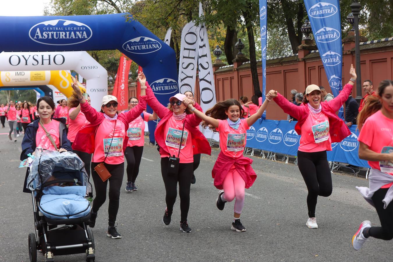 Participantes en la nueva edición de la Carrera de la Mujer