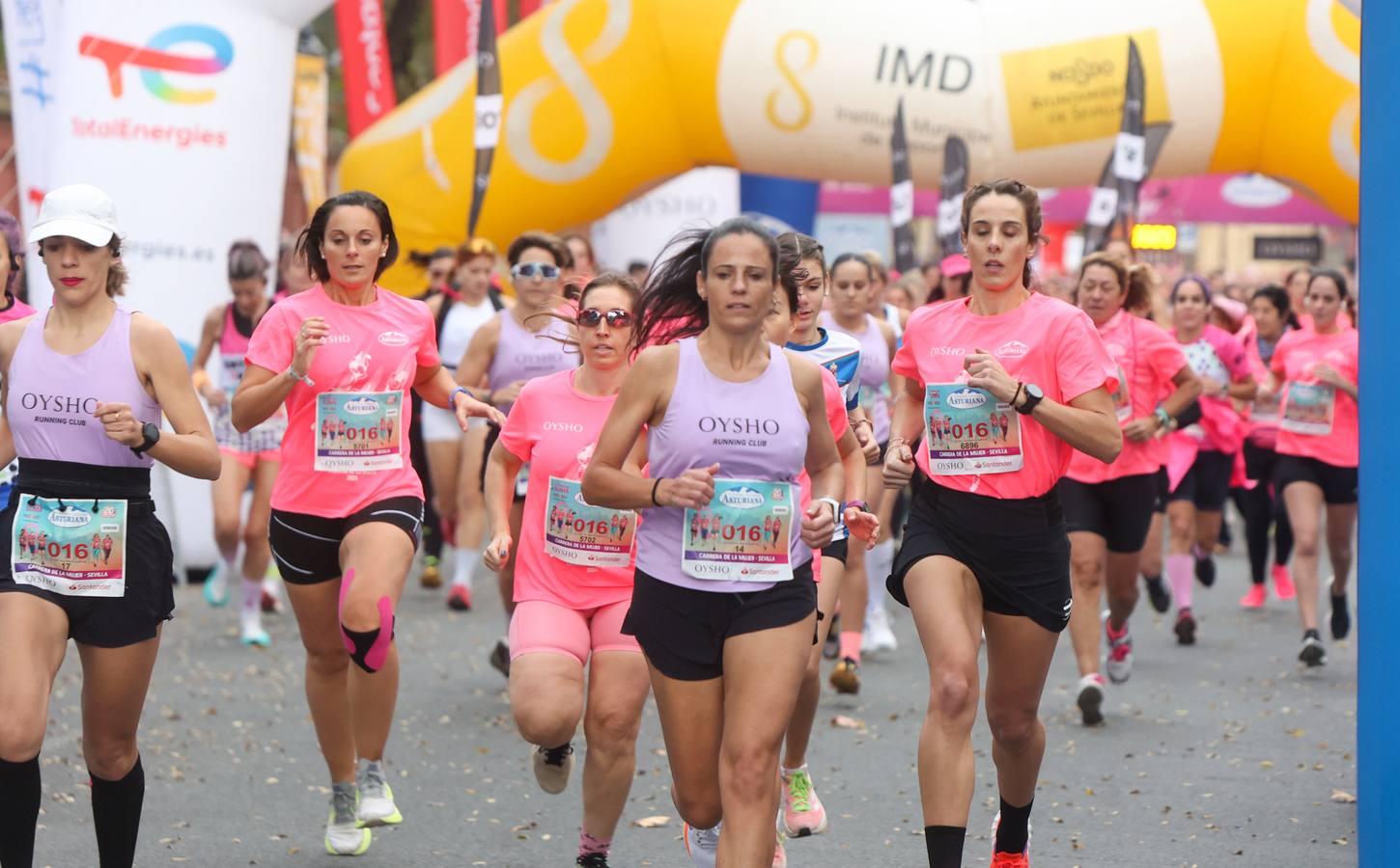 Participantes en la nueva edición de la Carrera de la Mujer